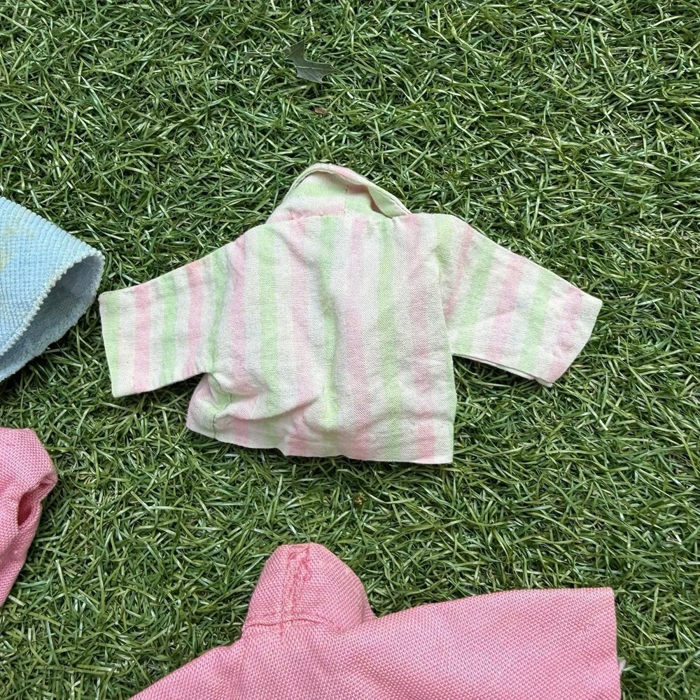 Vintage‎ 70s Barbie Clothing Lot of 7 Pieces Dresses Skirt Jackets Pink